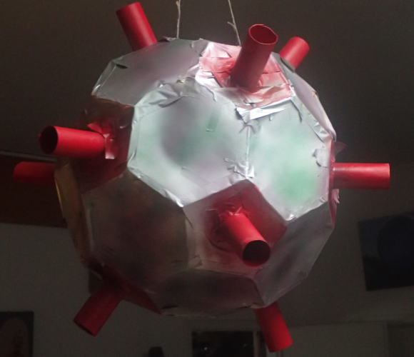 Pinata Corona 2